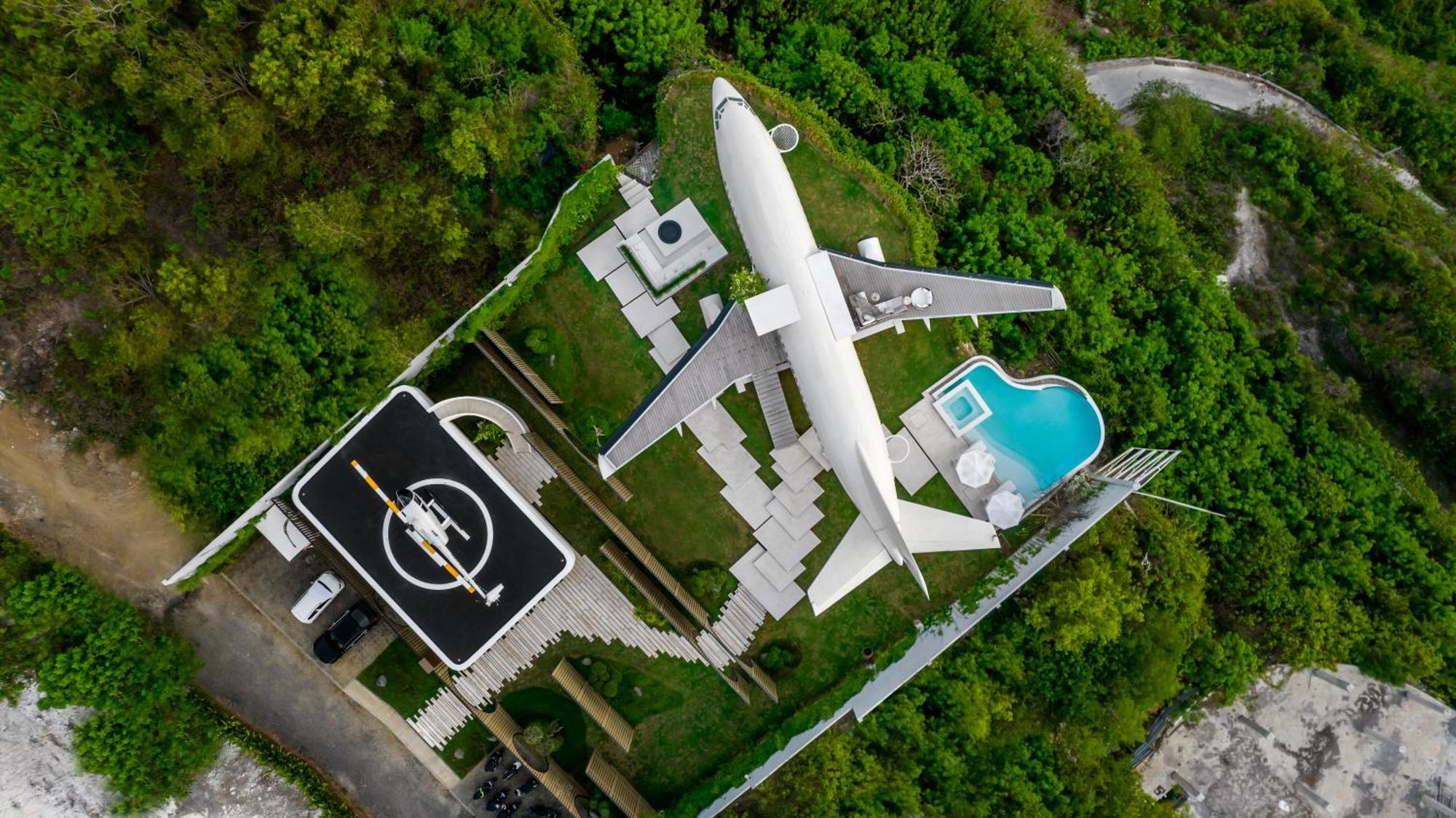 Private Jet Villa Uluwatu Exterior photo